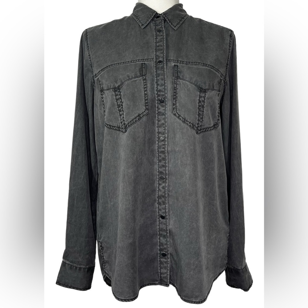Express Long-Sleeve Snap Button-Down Boyfriend Shirt With Pockets